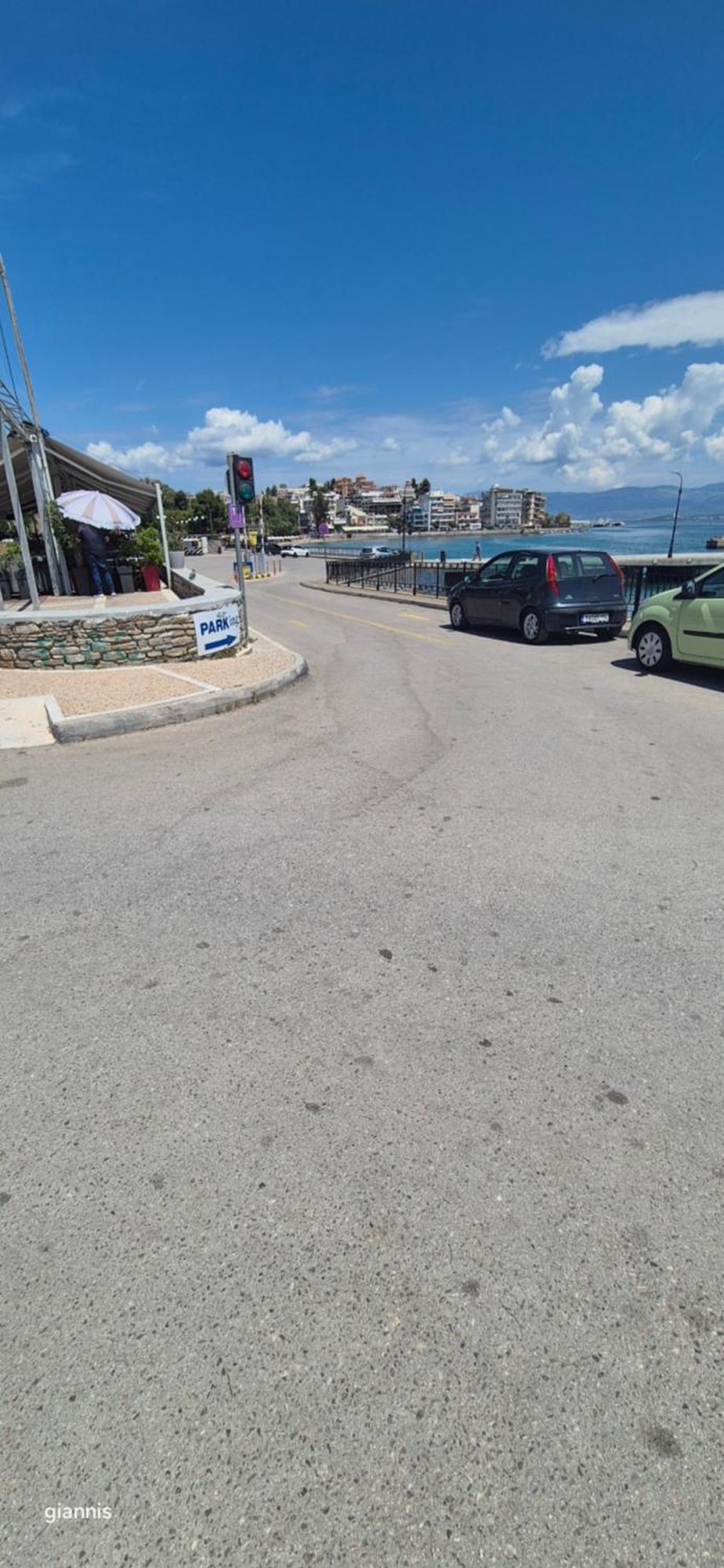 Debbies Διαμέρισμα Δίπλα Στο Νερό #2 ! Chalkida Exterior photo